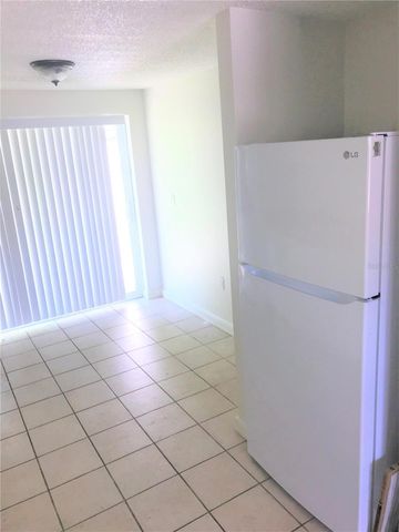 1323 54TH AVENUE E 16E, Bradenton, FL 34203