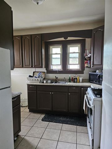 12749 Kentucky Street, Detroit, MI 48238