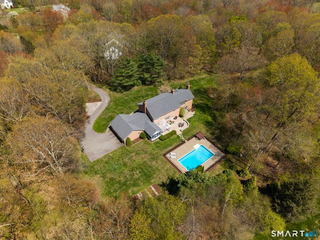 16 Cider Mill Road, Burlington, CT 06013