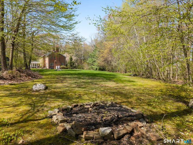 16 Cider Mill Road, Burlington, CT 06013