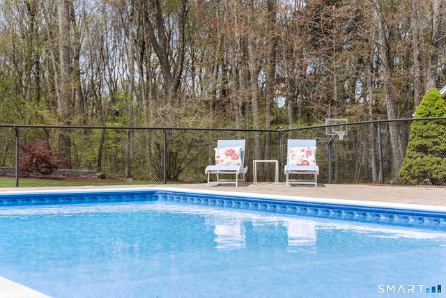 16 Cider Mill Road, Burlington, CT 06013