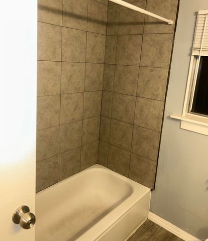 158 Mark Drive Drive, Mount Clemens, MI 48043
