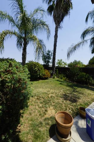 2741 Fremont Avenue, Clovis, CA 93611