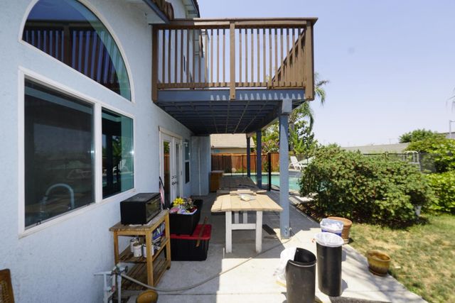 2741 Fremont Avenue, Clovis, CA 93611
