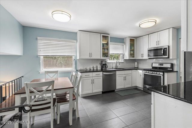 43 Glen Arden Drive, Howell, NJ 07731