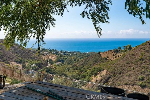 5767 latigo canyon Road, Malibu, CA 90265