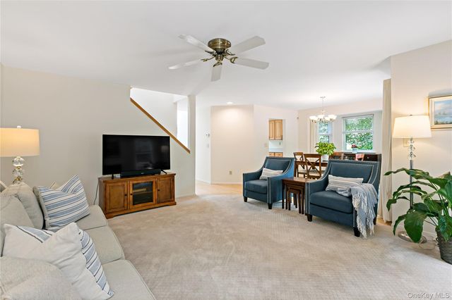 191 Horseshoe Circle, Ossining, NY 10562