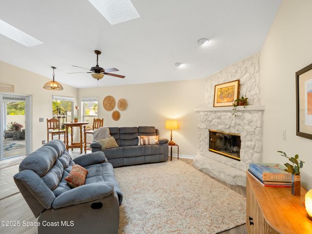 1378 York Circle, Melbourne, FL 32904