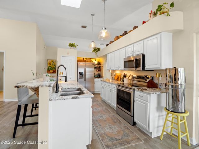 1378 York Circle, Melbourne, FL 32904