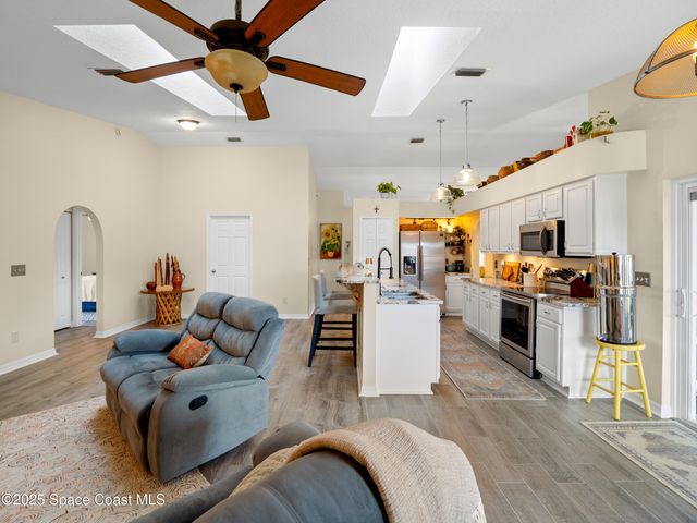 1378 York Circle, Melbourne, FL 32904