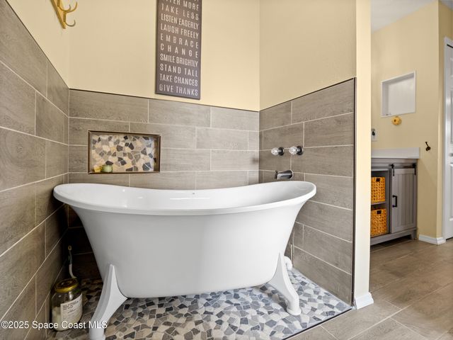 1378 York Circle, Melbourne, FL 32904