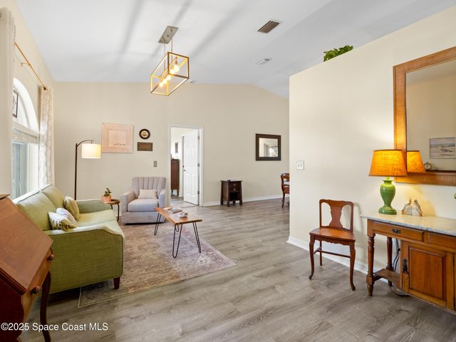 1378 York Circle, Melbourne, FL 32904