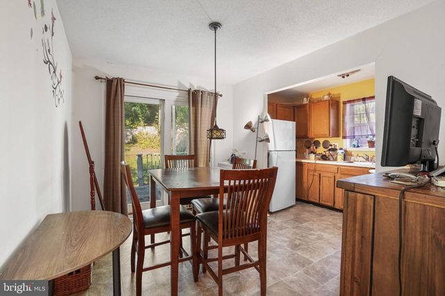 908 CYPRESSTREE PL, Capitol Heights, MD 20743