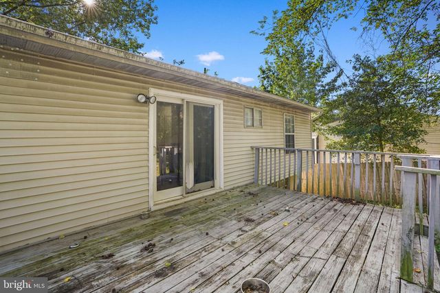 908 CYPRESSTREE PL, Capitol Heights, MD 20743