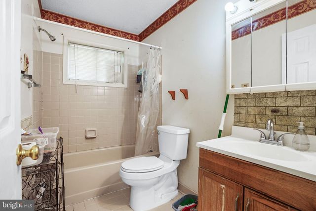 908 CYPRESSTREE PL, Capitol Heights, MD 20743