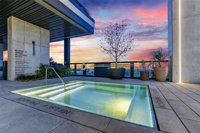 610 Davis ST 5007, Austin, TX 78701