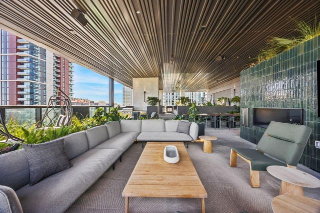 610 Davis ST 5007, Austin, TX 78701