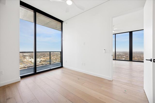 610 Davis ST 5007, Austin, TX 78701