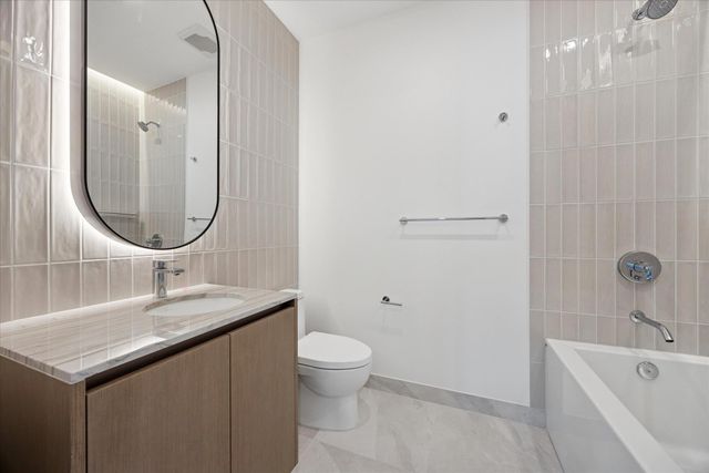 610 Davis ST 5007, Austin, TX 78701