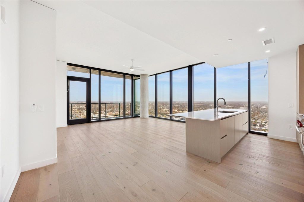 610 Davis ST 5007, Austin, TX 78701