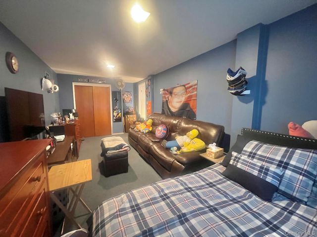 48 W 20th Street, Deer Park, NY 11729
