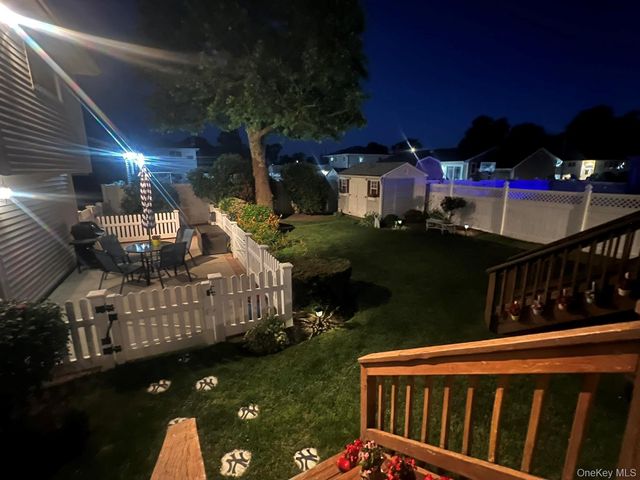 48 W 20th Street, Deer Park, NY 11729
