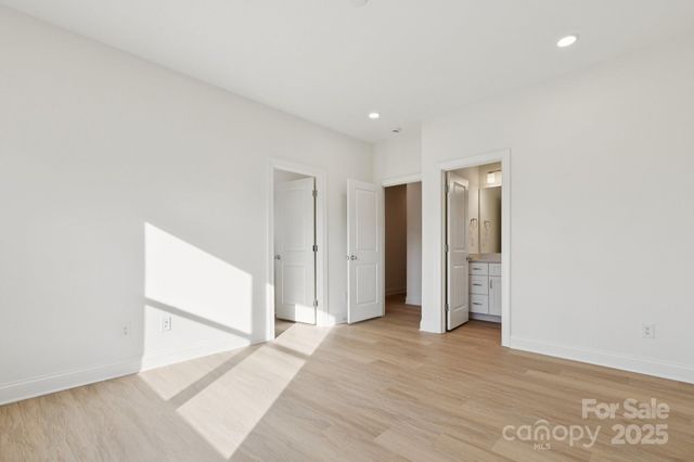 5403 Toano Road, Charlotte, NC 28215