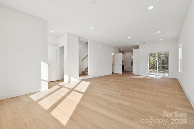 5403 Toano Road, Charlotte, NC 28215