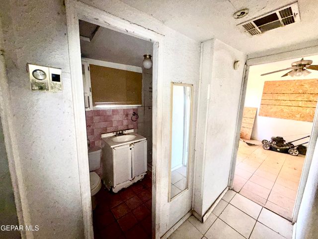 117 HADLOCK Street, El Paso, TX 79905