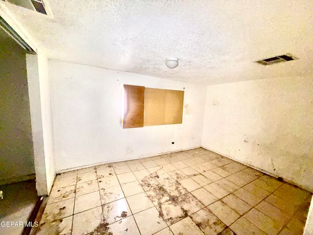 117 HADLOCK Street, El Paso, TX 79905