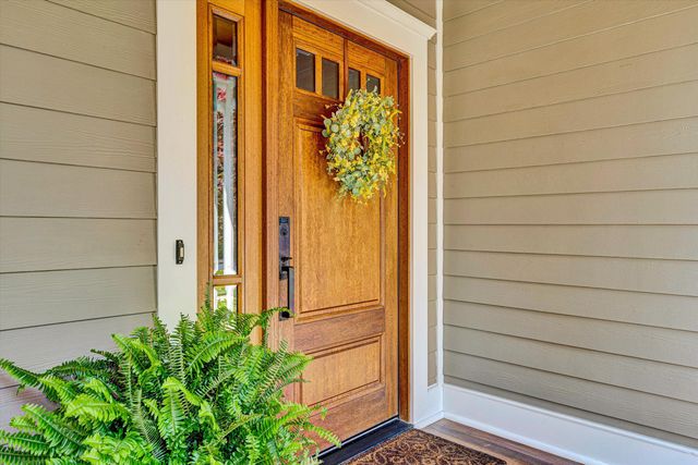 6030 Stickley LN, Roanoke, VA 24018