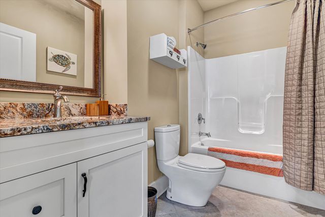 6030 Stickley LN, Roanoke, VA 24018