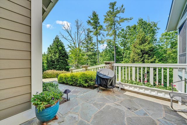 6030 Stickley LN, Roanoke, VA 24018