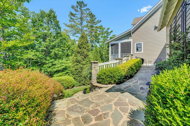 6030 Stickley LN, Roanoke, VA 24018
