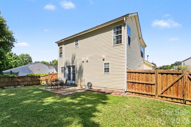 264 Brookstone Drive, Mount Holly, NC 28120