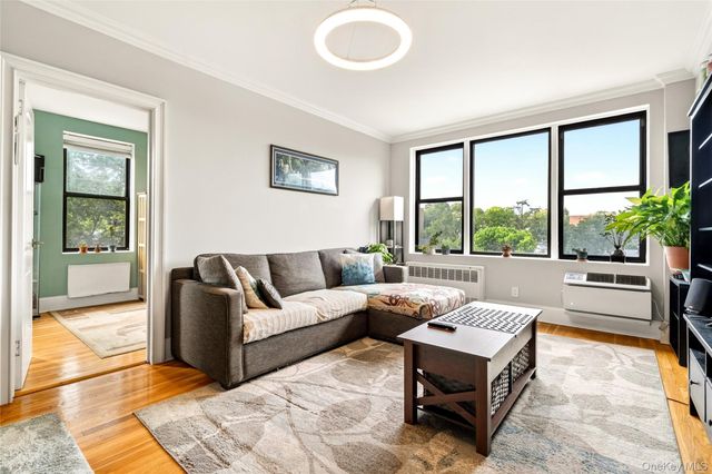 575 Bronx River Road 6C, Yonkers, NY 10704