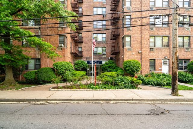 575 Bronx River Road 6C, Yonkers, NY 10704