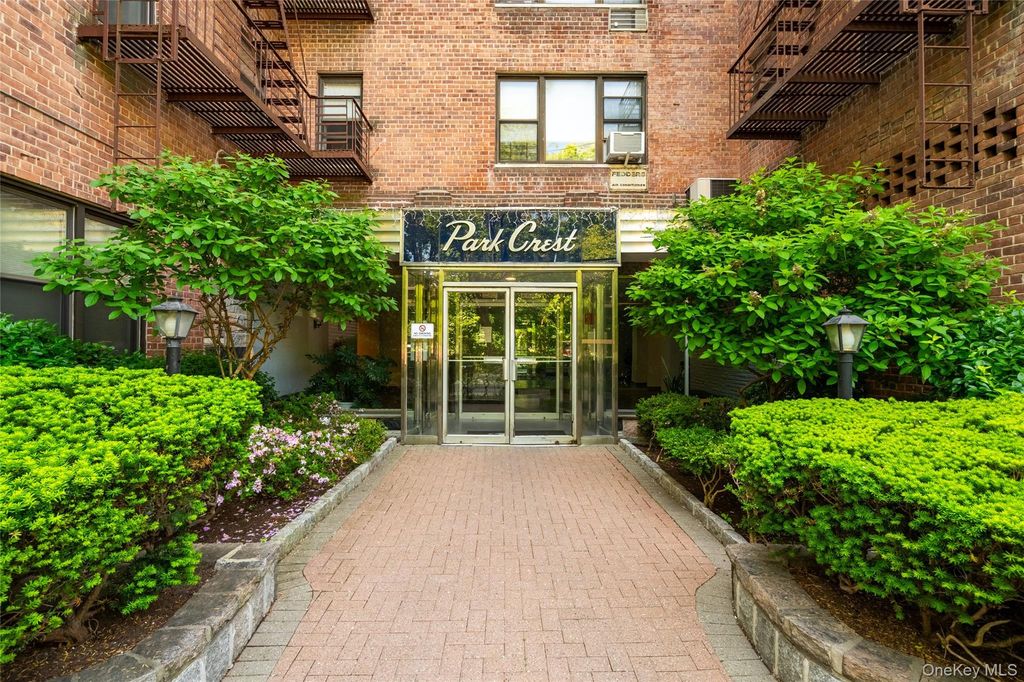 575 Bronx River Road 6C, Yonkers, NY 10704