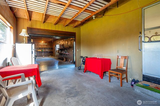 1571 Dutch Hollow Drive, Freeland, WA 98249