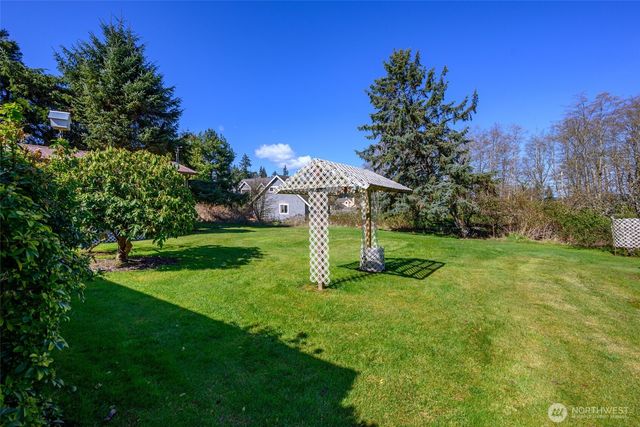 1571 Dutch Hollow Drive, Freeland, WA 98249