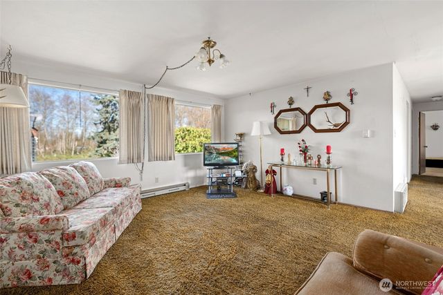 1571 Dutch Hollow Drive, Freeland, WA 98249