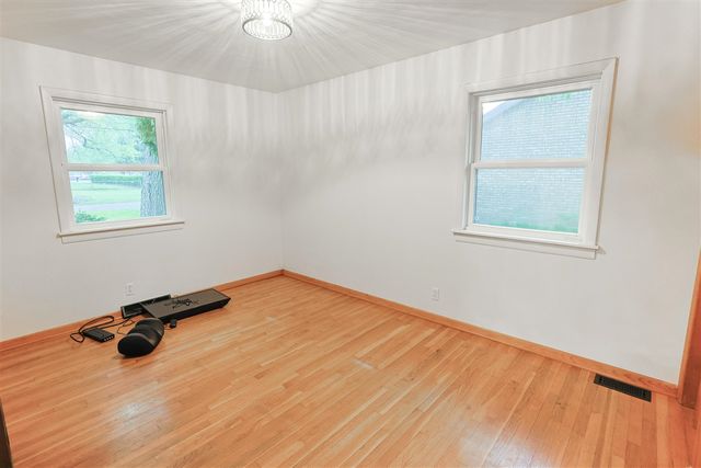 2517 Heath Drive, Niles, MI 49120