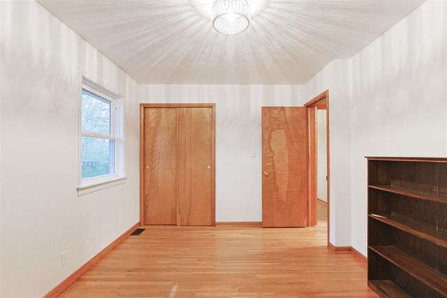 2517 Heath Drive, Niles, MI 49120