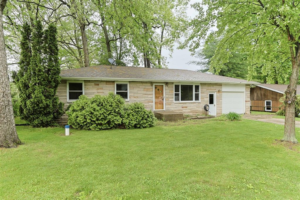 2517 Heath Drive, Niles, MI 49120