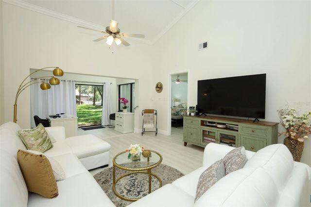 455 MEADOWOOD BOULEVARD 455, Fern Park, FL 32730