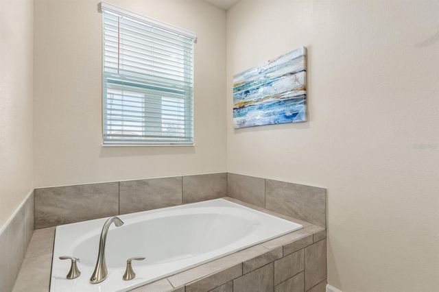 9012 SOMMERSET HILLS DRIVE, Davenport, FL 33896