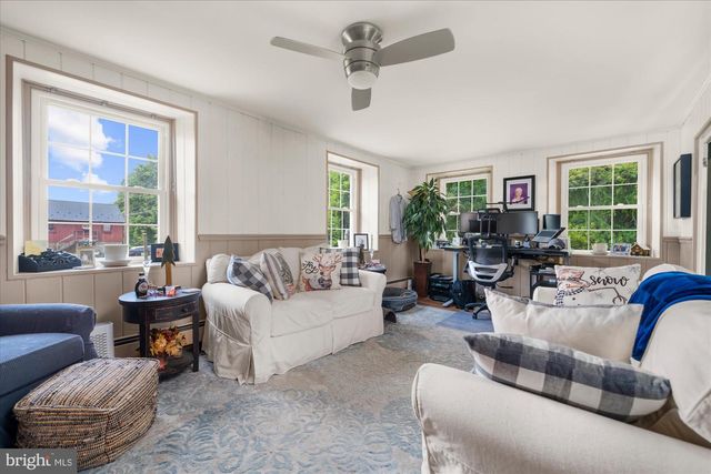 1238 HUFFS CHURCH RD, Barto, PA 19504