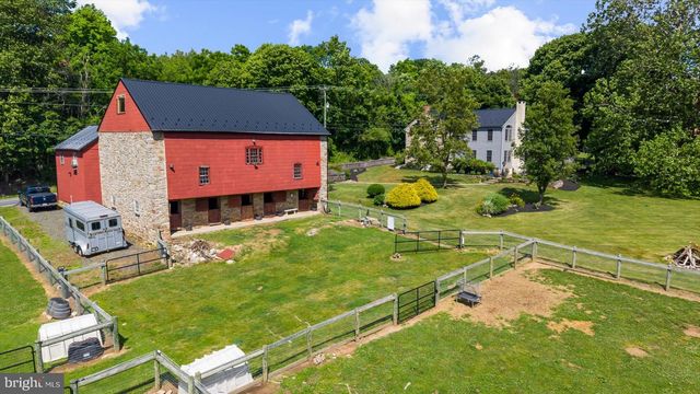 1238 HUFFS CHURCH RD, Barto, PA 19504