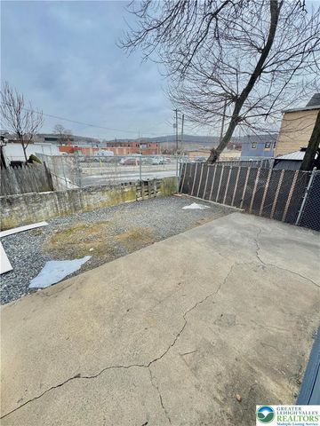 35 Spruce Street, Allentown City, PA 18101