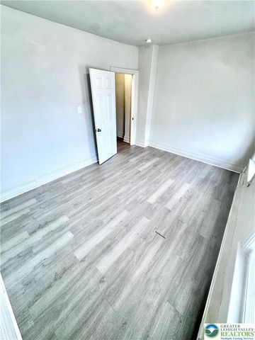 35 Spruce Street, Allentown City, PA 18101